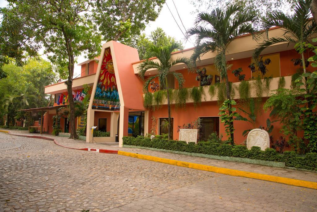 Hotel Maya Tulipanes Palenque Luaran gambar